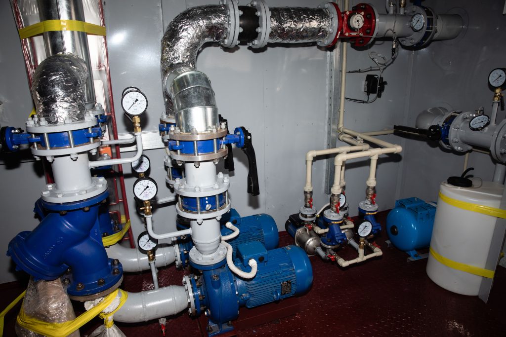 Порошенко привез в Николаев мобильную котельную