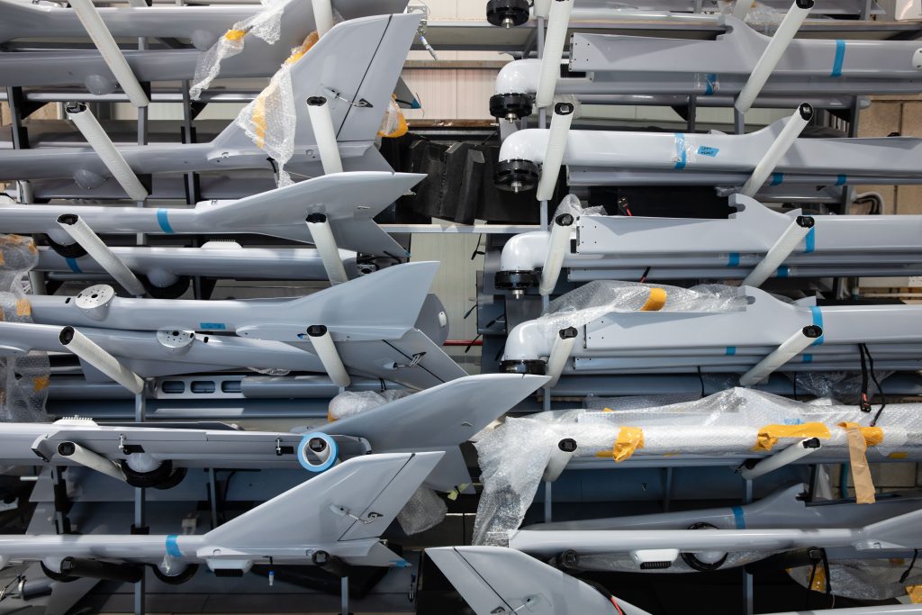 Порошенко відправив нову партію безпілотників для ЗСУ і анонсував створення сервісного центру