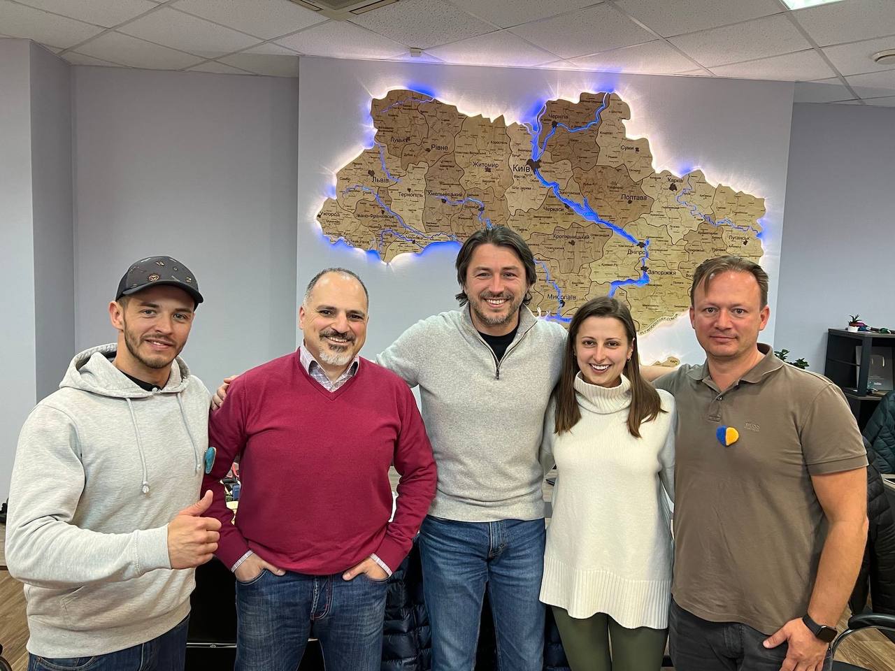 Спільна місія UNIQA та Благодійного фонду Сергія Притули для підтримки України