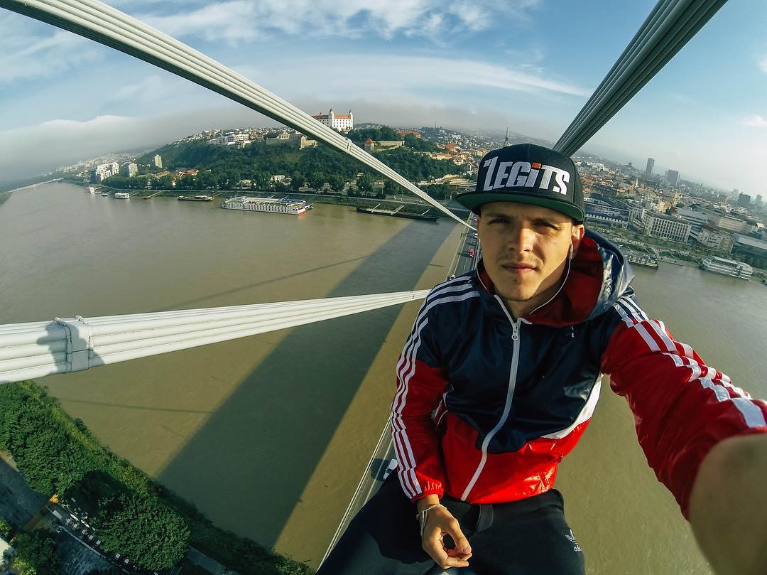 Руфер Mustang Wanted: Зі мною рішуче налаштовані покінчити