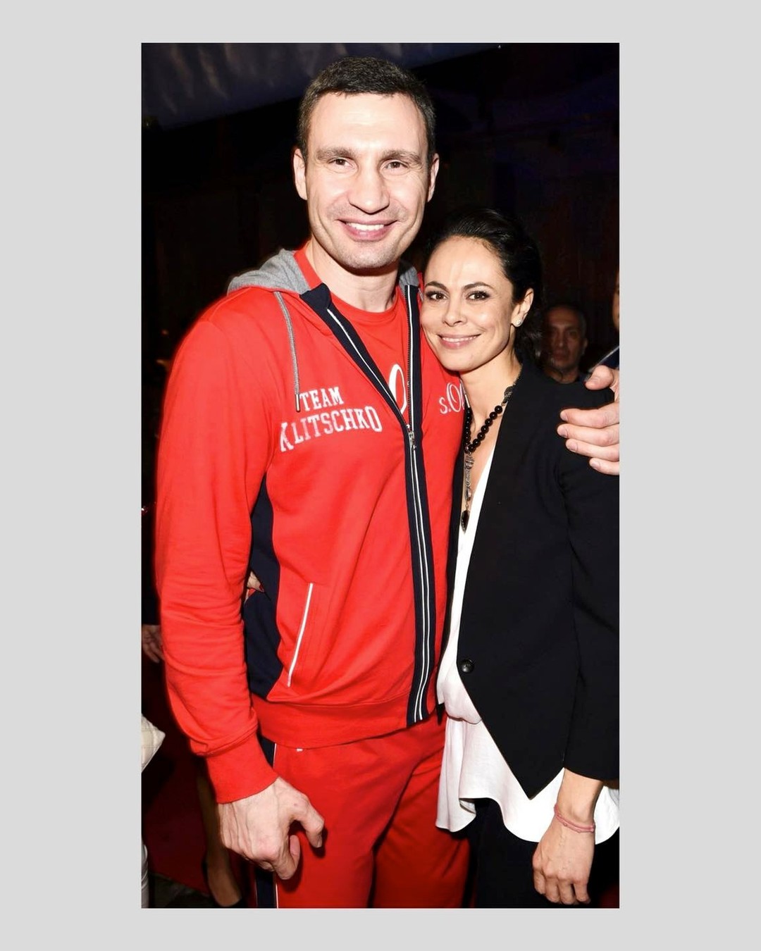 "Мой самый лучший подарок". Экс-жена Кличко впервые за долгое время показалась с их детьми (фото)