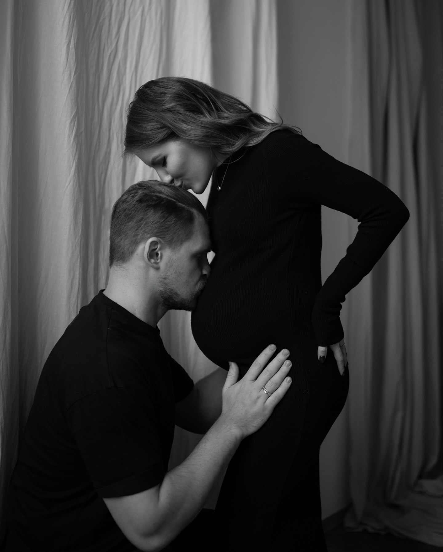 Украинские звезды, которые станут родителями в 2024 году