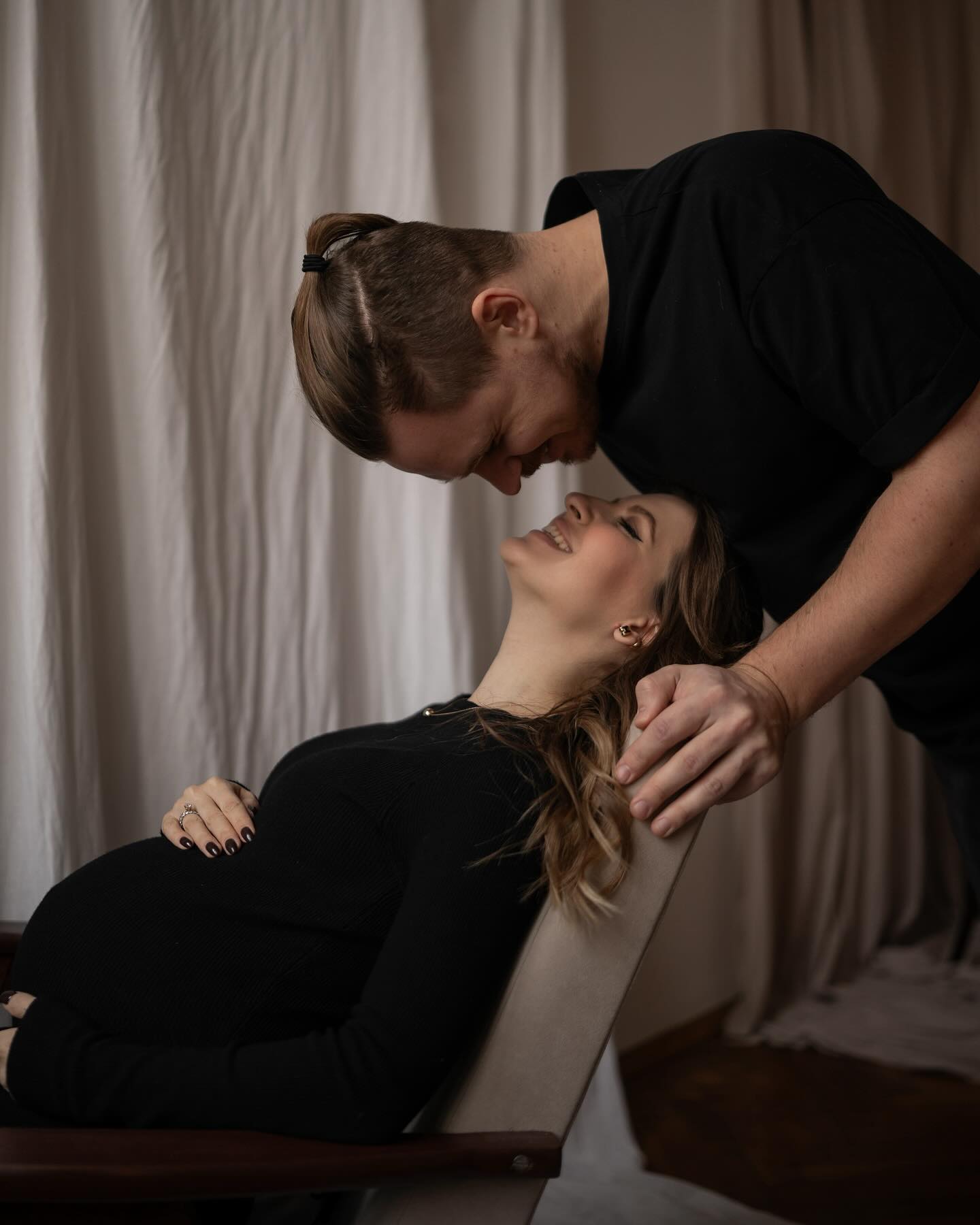 Украинские звезды, которые станут родителями в 2024 году