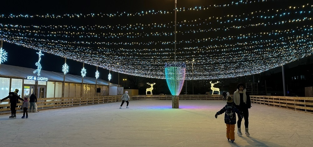 Резиденции Николая и Санты, катки и праздничные локации: куда в Киеве пойти на Рождество и Новый год
