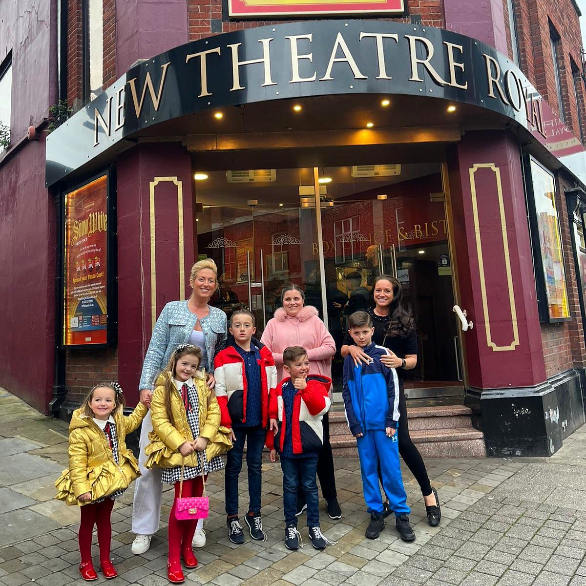 Як виглядають дружини Усика і Ф’юрі: фото "перших леді" боксерів