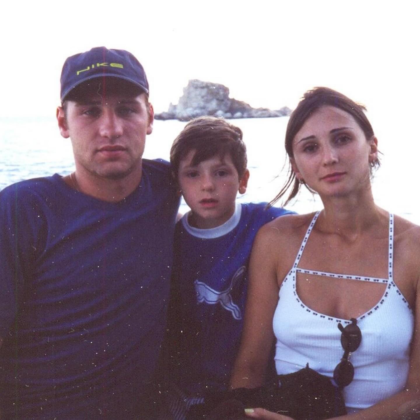 Известный украинский актер впервые рассказал о смерти мамы