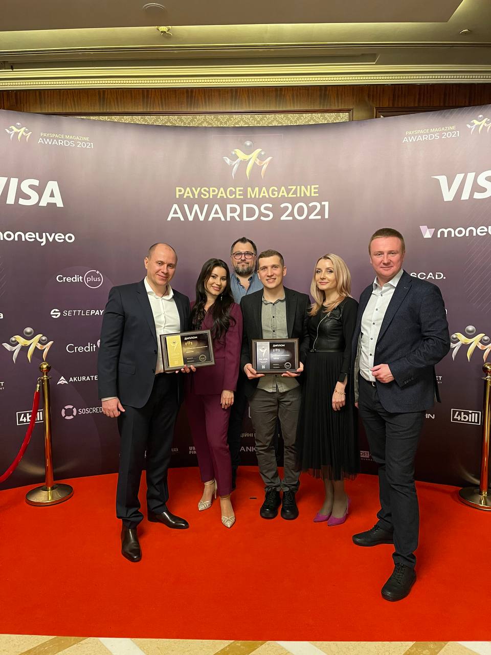 Moneyveo отримала золото та срібло на PaySpace Magazine Awards 2021