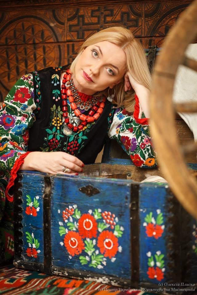 Олена Івановська: Україна потрапила під вплив пропаганди РФ ще три сотні років тому