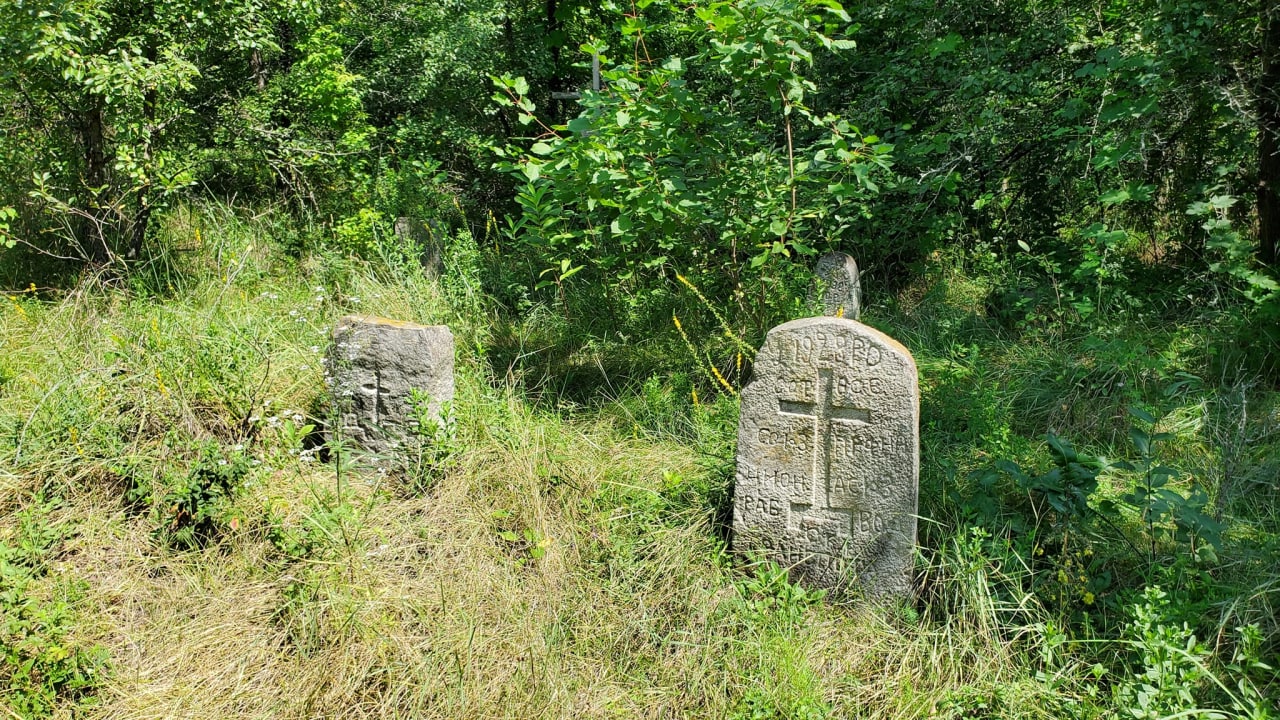 Единственный известный. На Николаевщине нашли уникальный склеп казацкой старшины