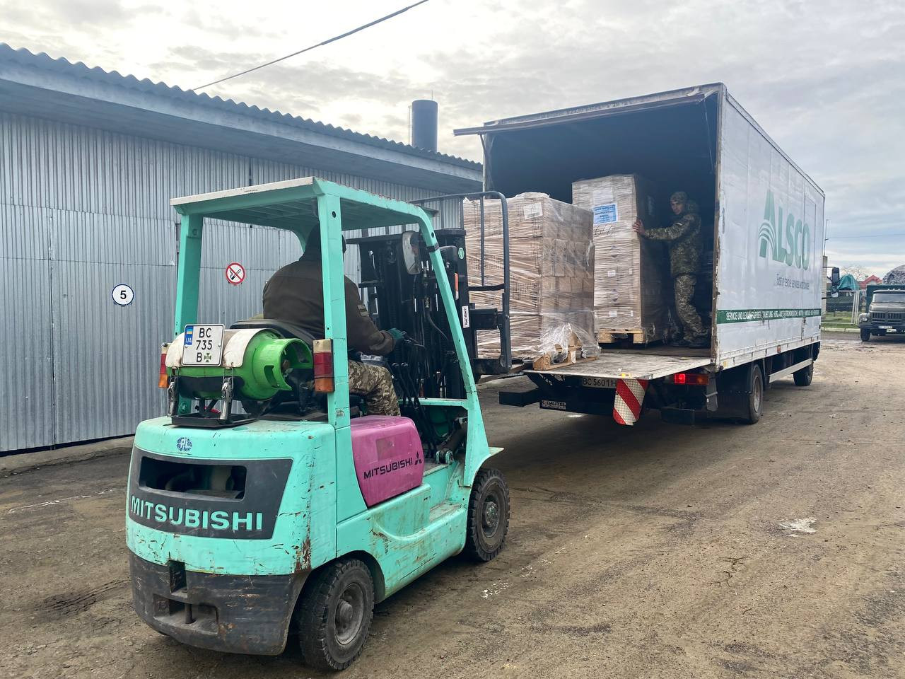 &quot;Динамо&quot; совместно с Фондом братьев Суркисов передал очередную помощь пограничникам