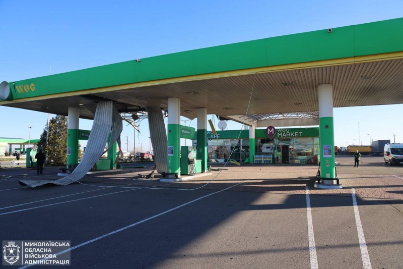 Russia hits Mykolaiv with Iskander cluster missile, killing one and injuring 15