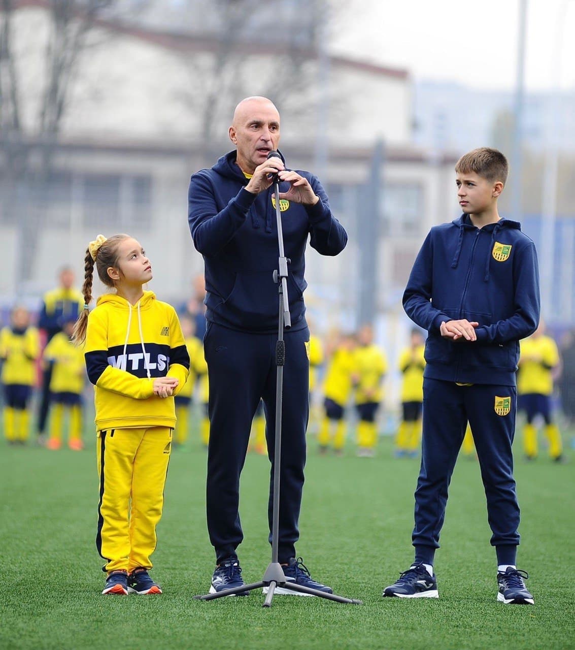 У Ярославського відкриття дитячої футбольної Академії відзначили дводенним мегаконцертом