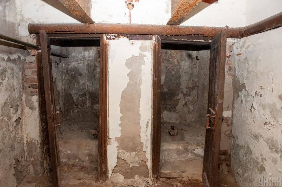 У Харкові перевірили місцеве бомбосховище: його стан жахнув (фото)