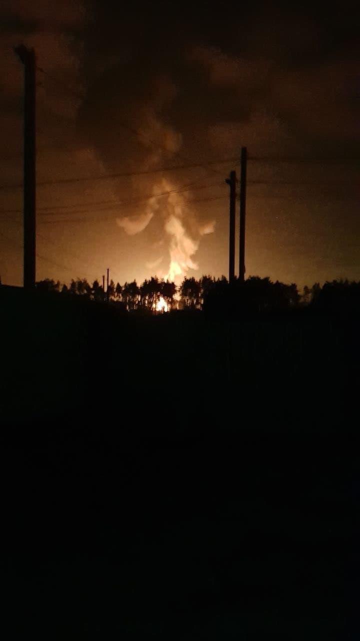 The invaders launched a missile attack on Vasilkov. Tank farm on fire (photo and video)
