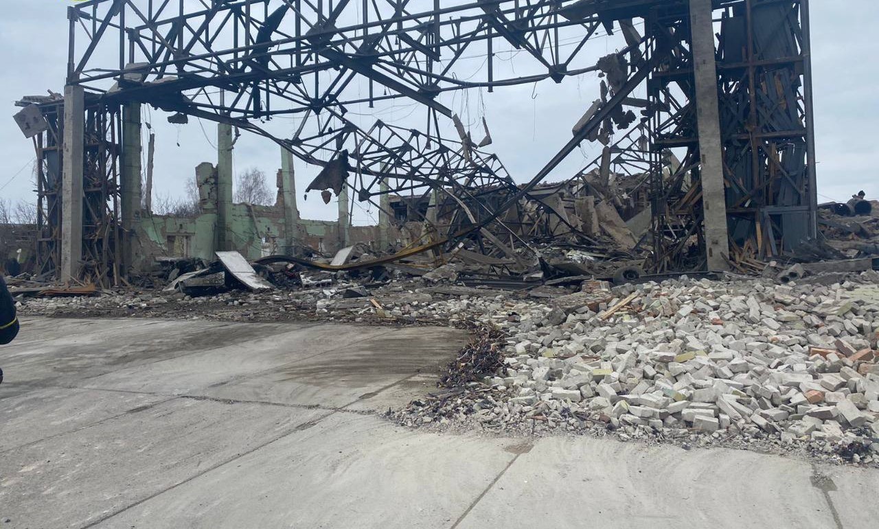 &quot;Ворог влаштував полювання, авіабаза у пріоритеті&quot;. Чому РФ часто б'є по Старокостянтинову