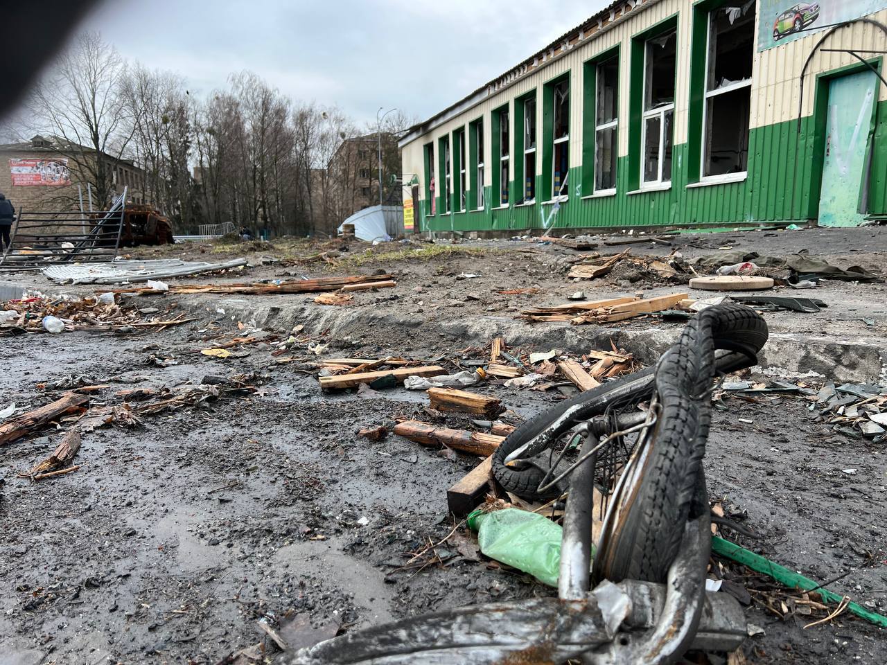 Российские захватчики превратили Бородянку в руины: как сейчас выглядит городок