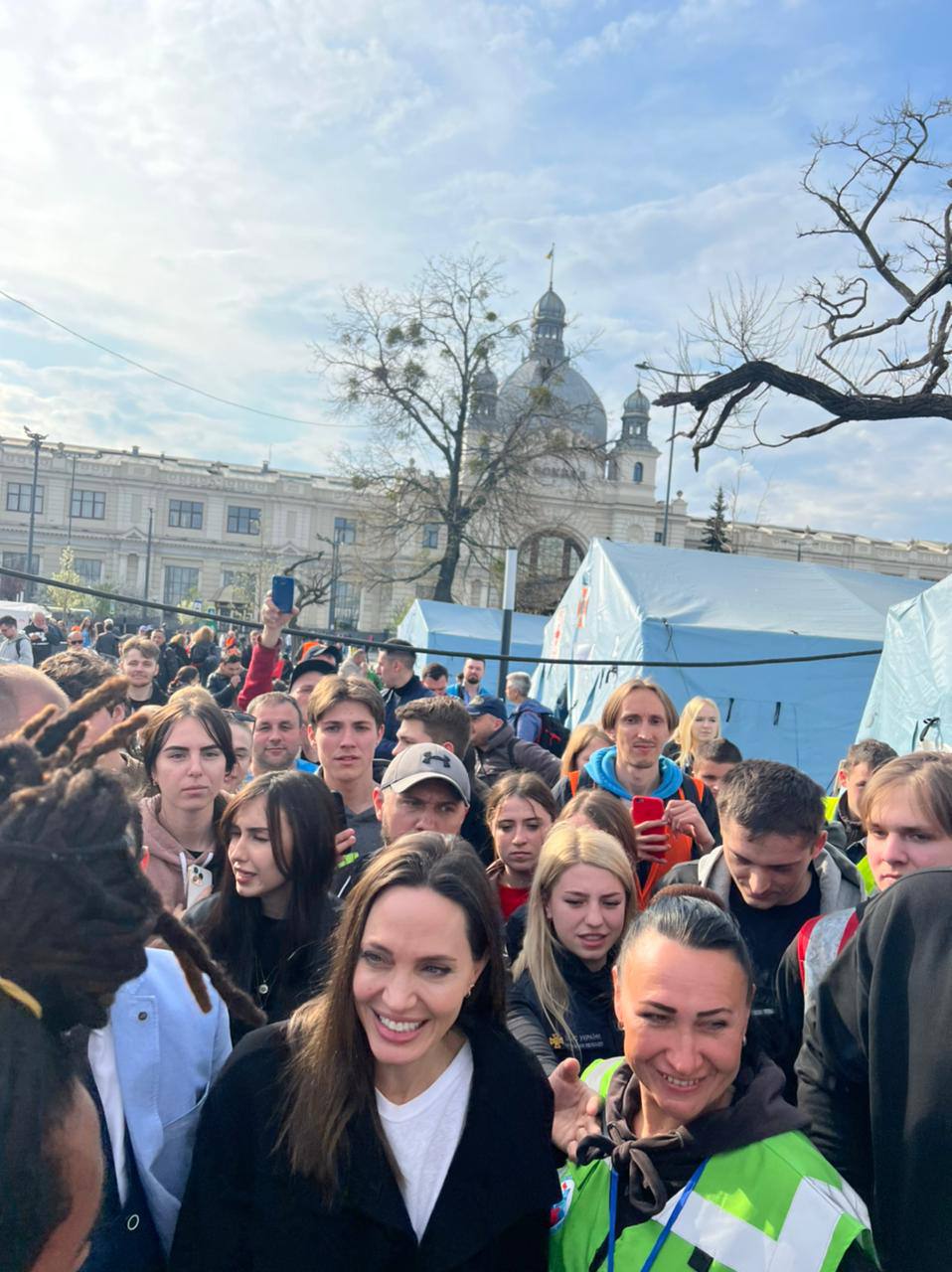 Світові зірки, які активно підтримують Україну: хто і як допомагає нам з 2022 року