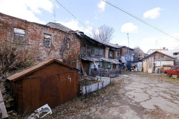 Тульська область РФ хоче "відбудовувати Маріуполь", поки самі туляки виживають у бараках (фото)