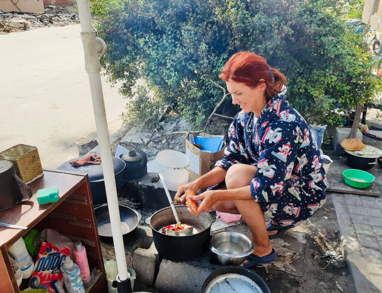 В Мариуполе - настоящая катастрофа: люди теряют сознание прямо на улицах (фото)