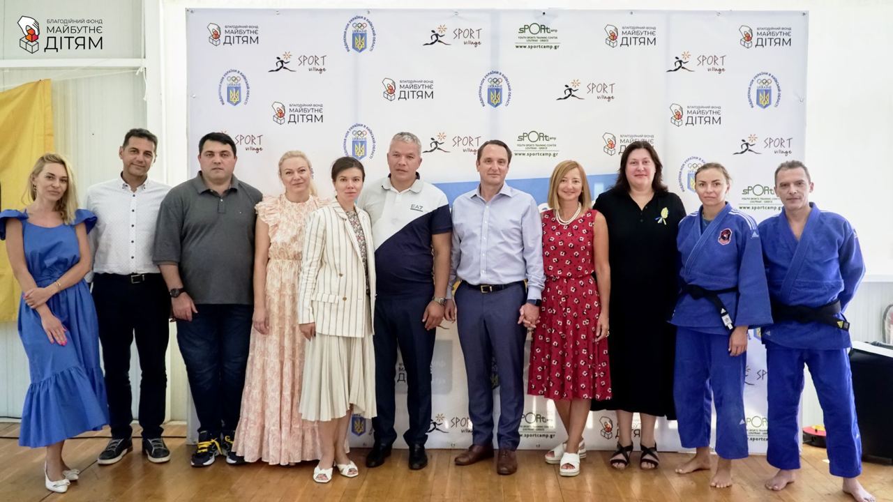 НОК Украины и БФ «Майбутнє – дітям» провели в Греции «Randori» для детей-спортсменов из пострадавших регионов Украины