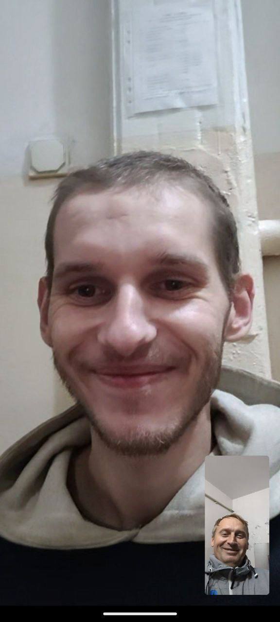 "Пташка" и другие защитники Мариуполя вернулись из российского плена: фото и видео возвращения героев