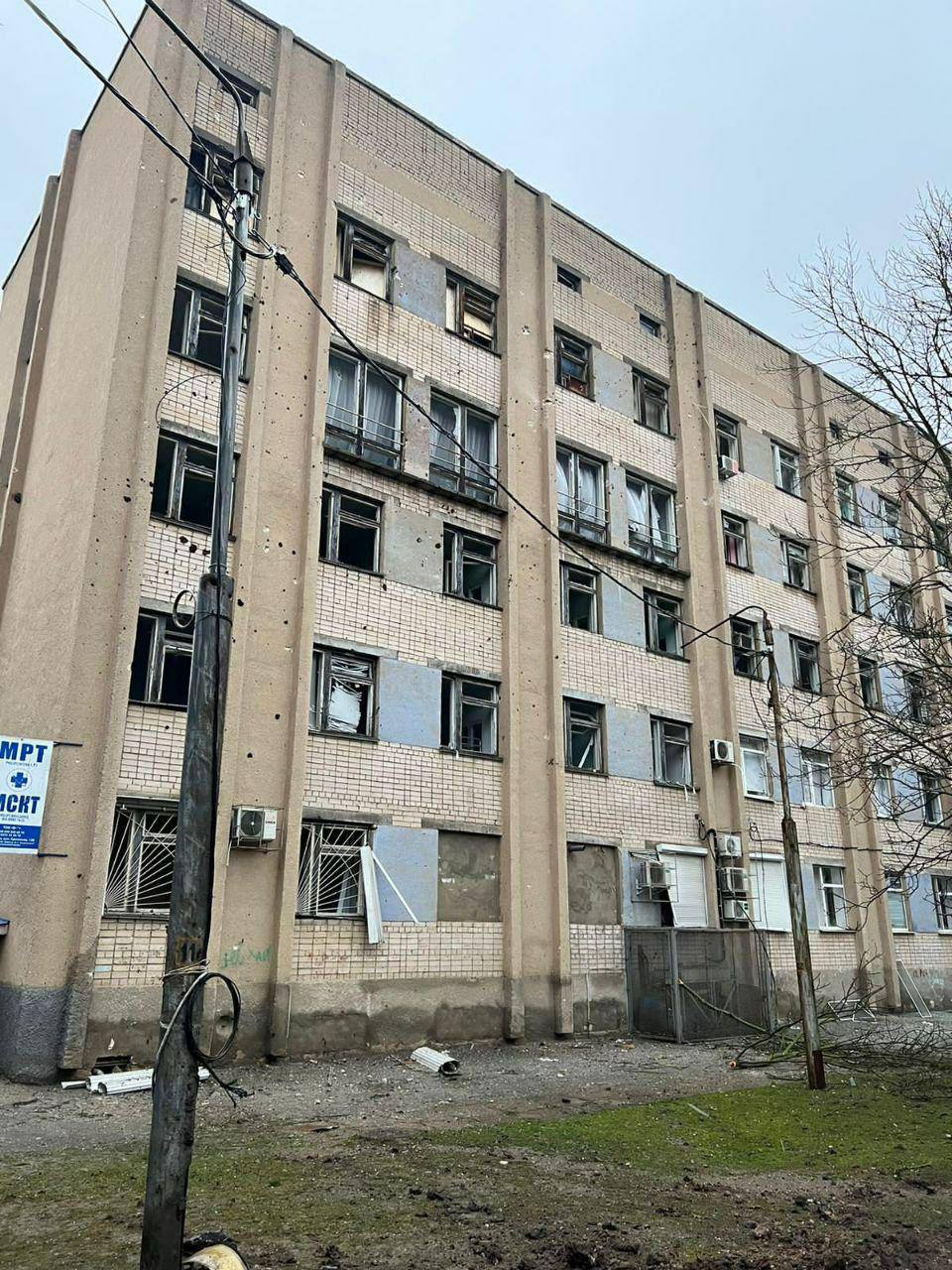 Росіяни обстріляли пологове відділення у Херсоні