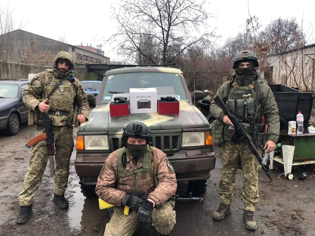 Украинцев просят срочно помочь военным на фронте: есть много потребностей