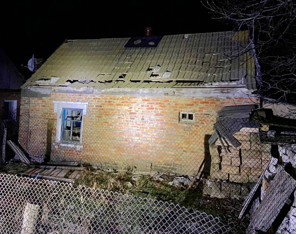 Оккупанты накрыли Никопольский район артиллерийским огнем: названы последствия