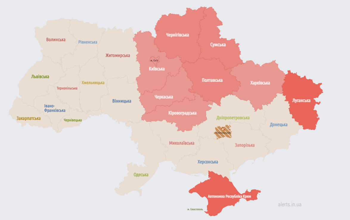 В ряде областей Украины объявили воздушную тревогу: россияне запустили дроны