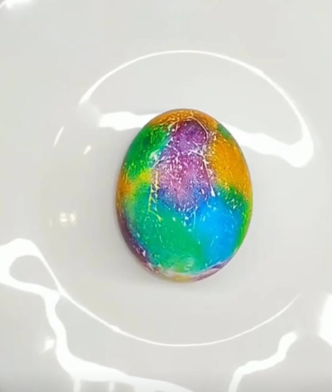 Як гарно пофарбувати яйця до Великодня: оригінальні та цікаві способи