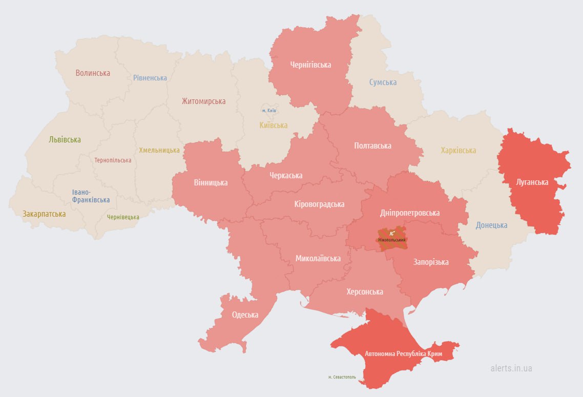 Ракетная опасность. В Киеве и ряде областей Украины объявили тревогу