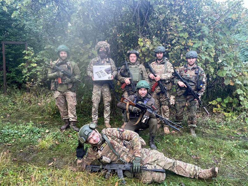 Шахраї під виглядом &quot;волонтерів&quot; відомого фонду кидають воїнів ЗСУ на гроші: що відомо