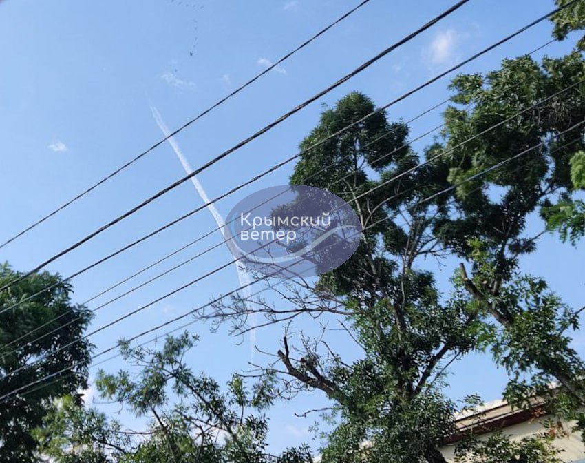 В Крыму и под Бердянском раздались взрывы