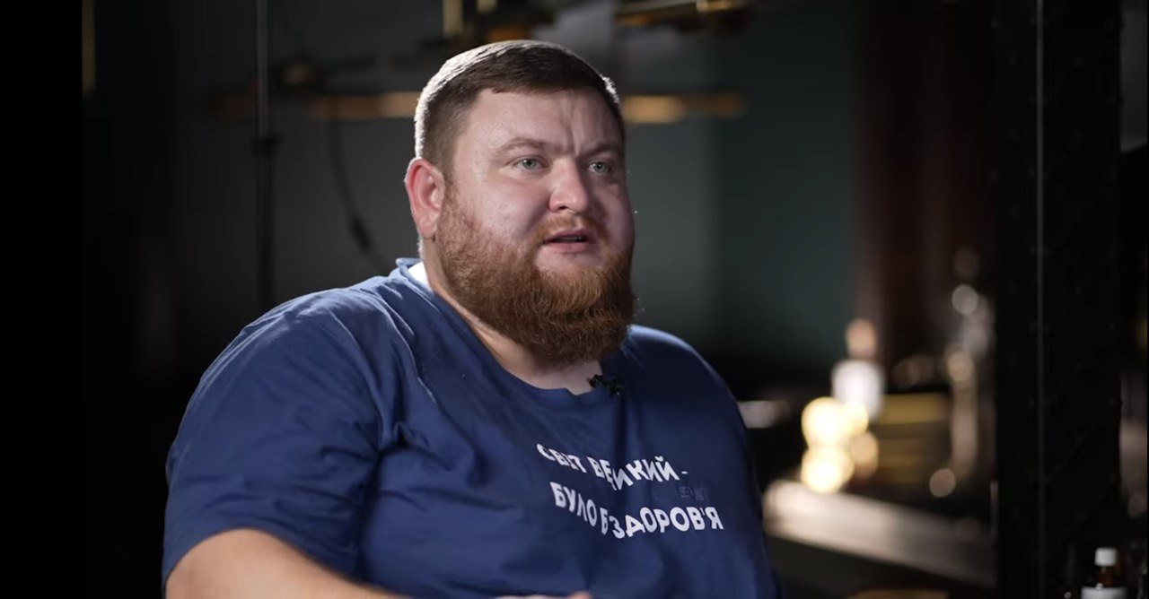 &quot;Де ми бронік такий знайдемо?&quot; Жогло з &quot;Варʼятів&quot; розповів, як проходив комісію в військкоматі