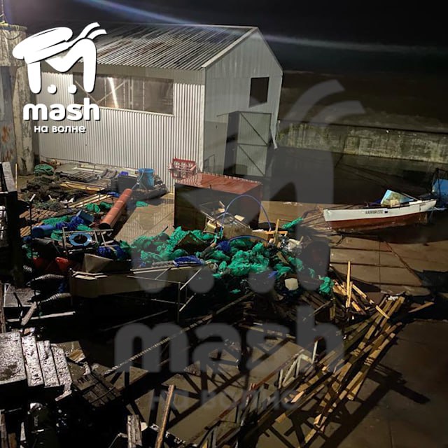 Небывалый масштаб разрушений. Как выглядит Крым после сильнейшего шторма в истории (фото, видео)