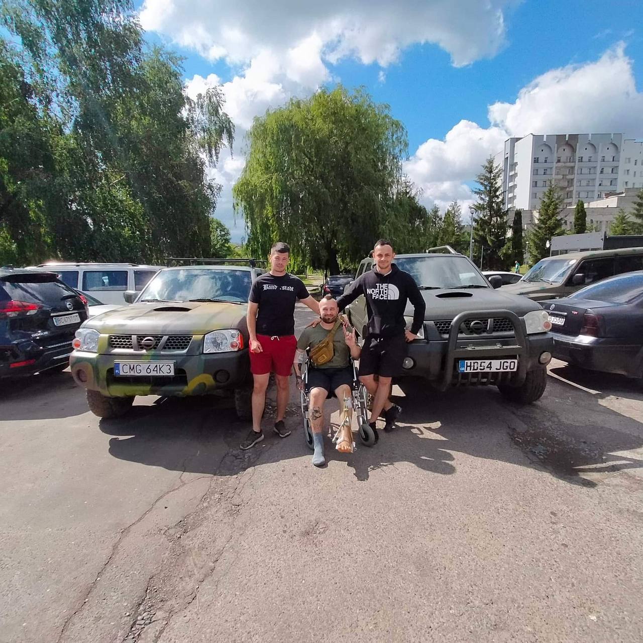 'Russia wants us to leave our country and forget our history' - Ukrainian military volunteer miraculously survives injury