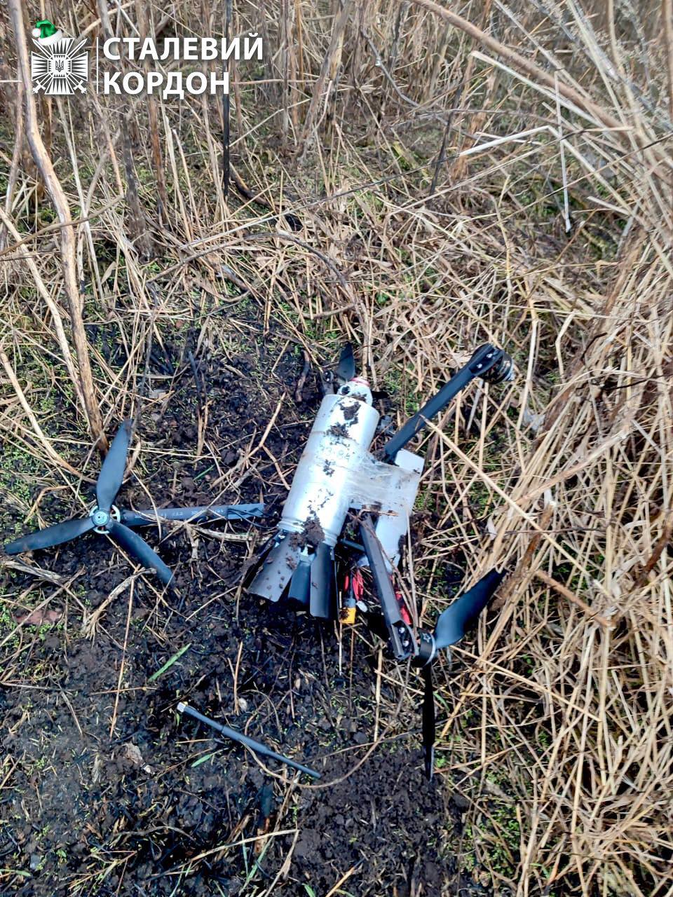 Полетить назад до окупантів. У Харківській області "приземлили" дрон росіян