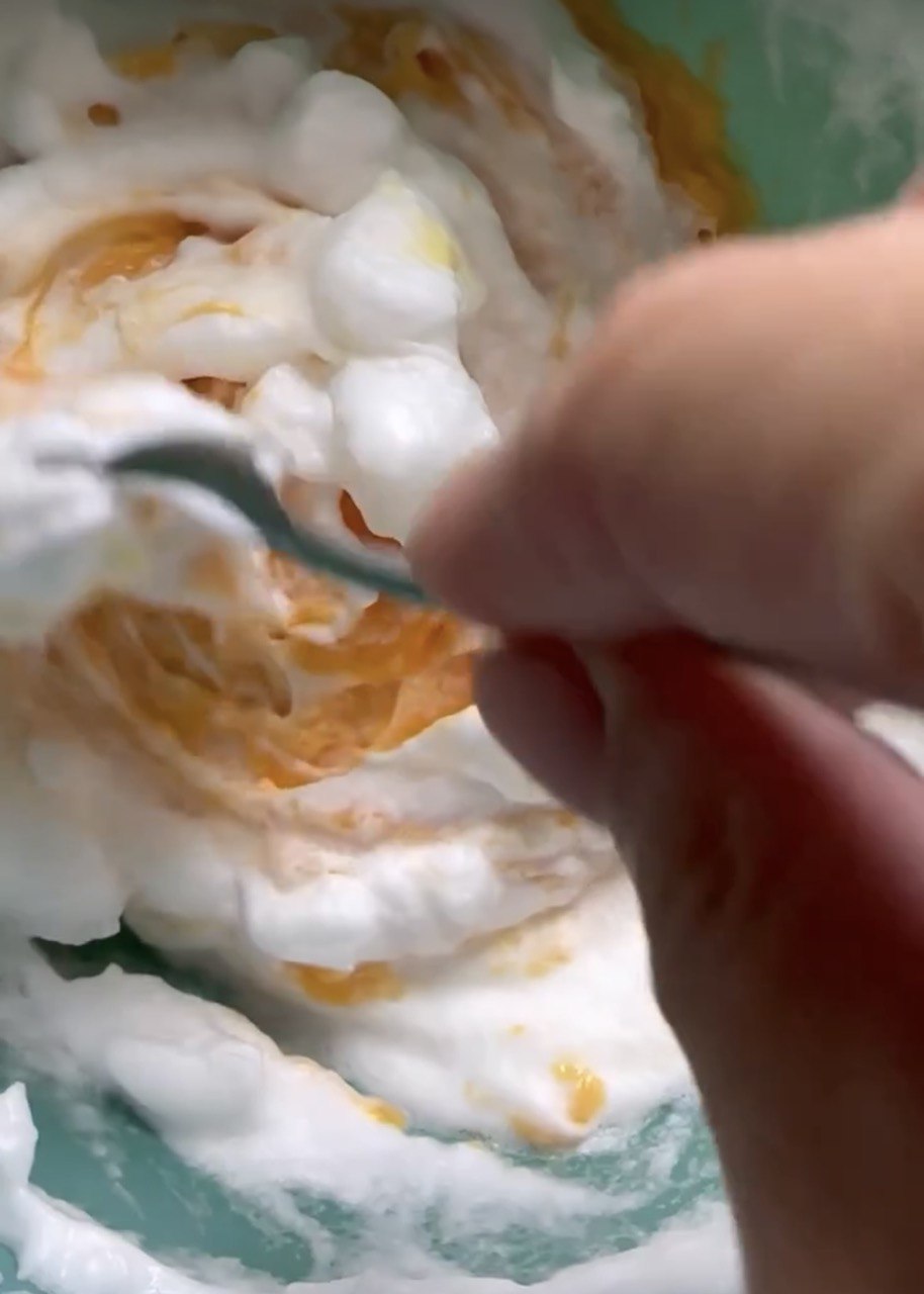 Понравятся даже детям: как приготовить полезные и вкусные сосиски (видео)