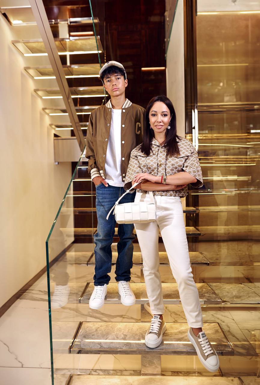 Катерина Кухар показала, який вигляд зараз має її старший син Тимур (фото)