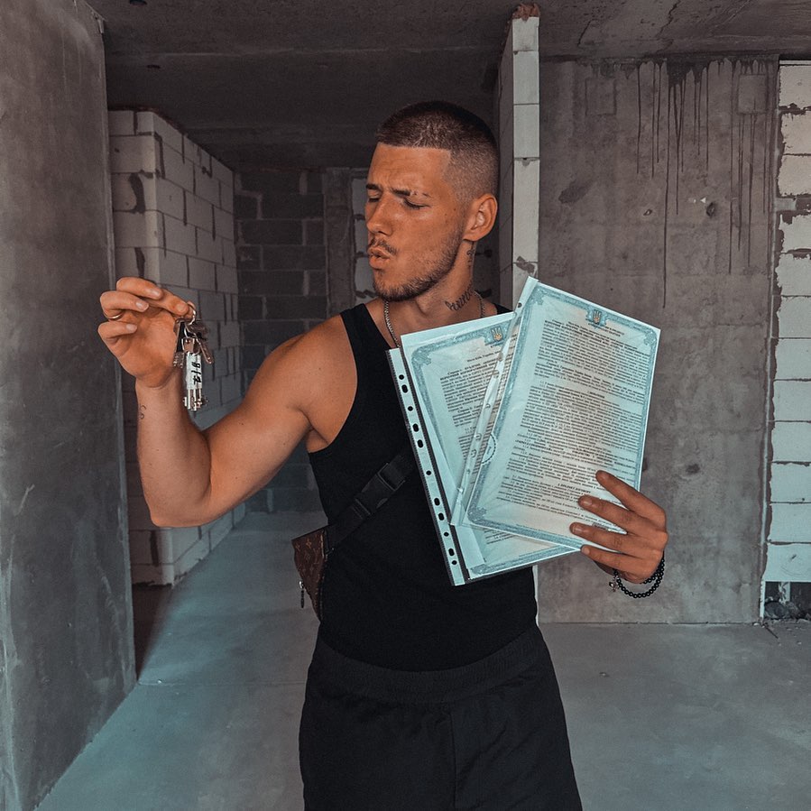 Втратив 36 мільйонів. Ексчоловік Трінчер поскаржився на проблеми з грошима