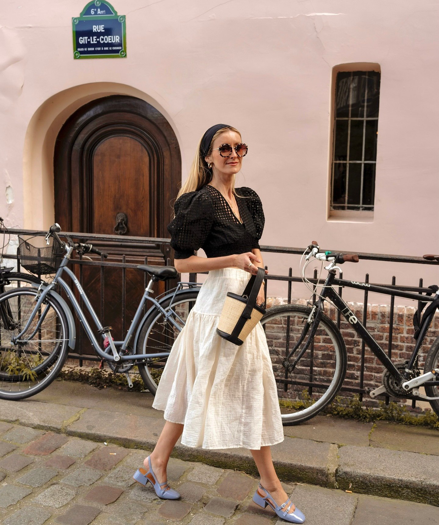 Длинные юбки - тренд лета 2024. Какие фасоны выбрать и с чем их носить (фото)