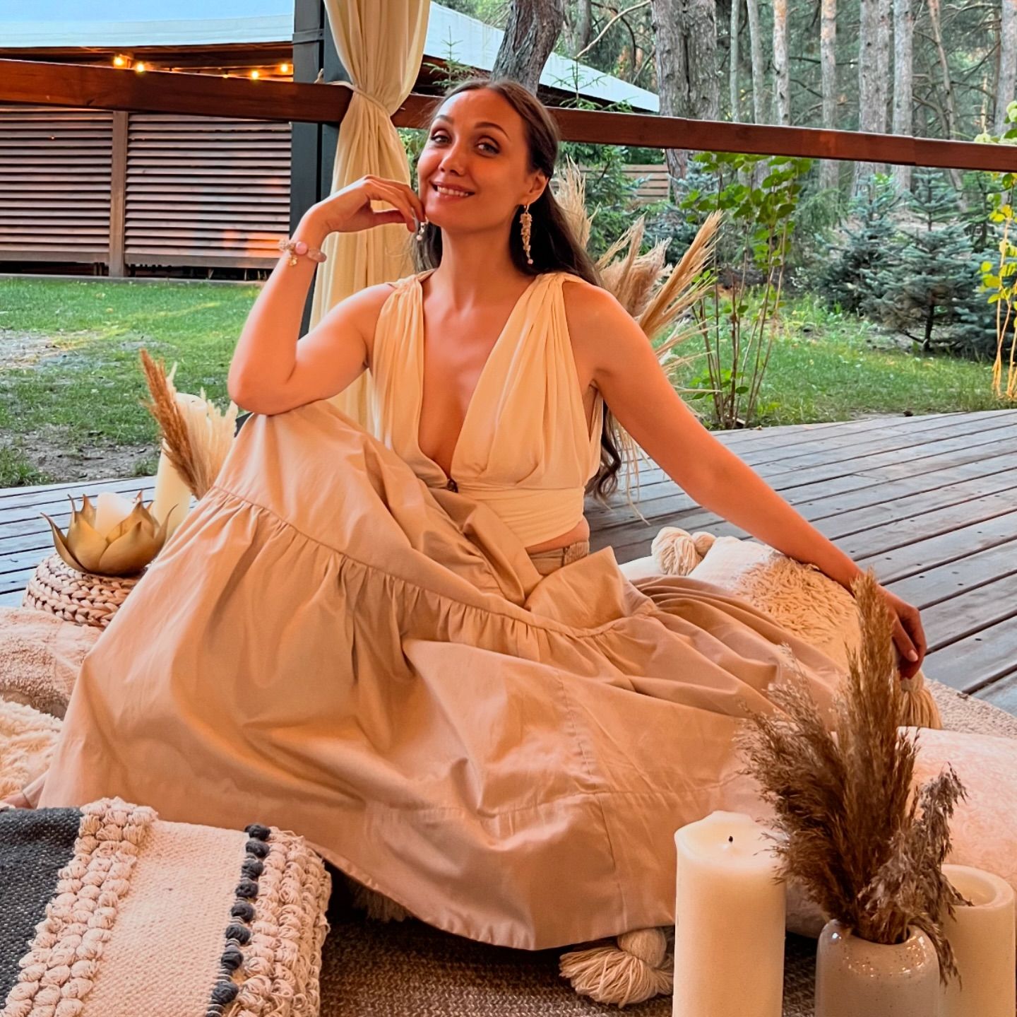 Власова показала рідкісне фото мами та зворушливо привітала її з днем народження