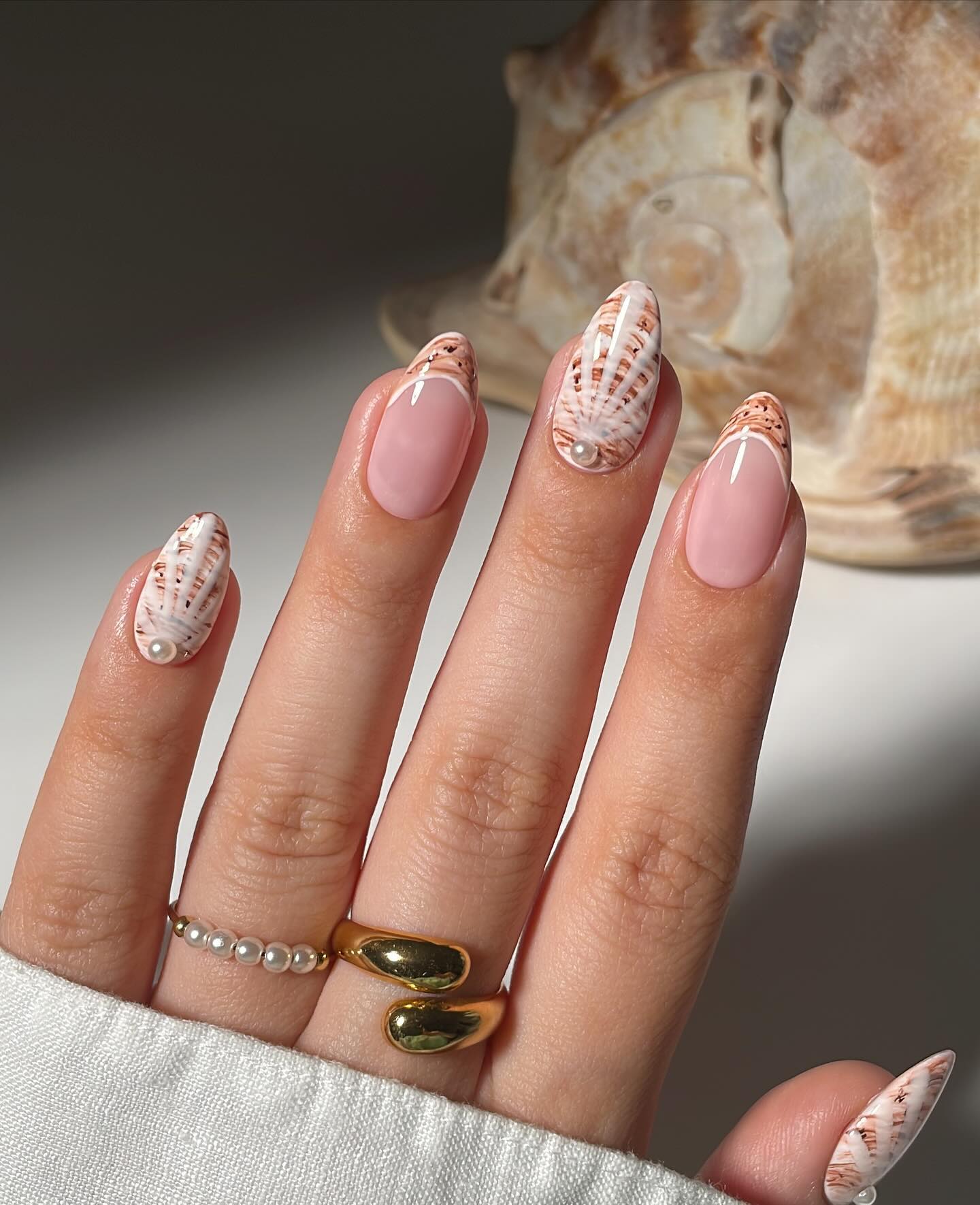 Идеи на любой вкус. Свежие тренды летнего маникюра, которые вам захочется повторить