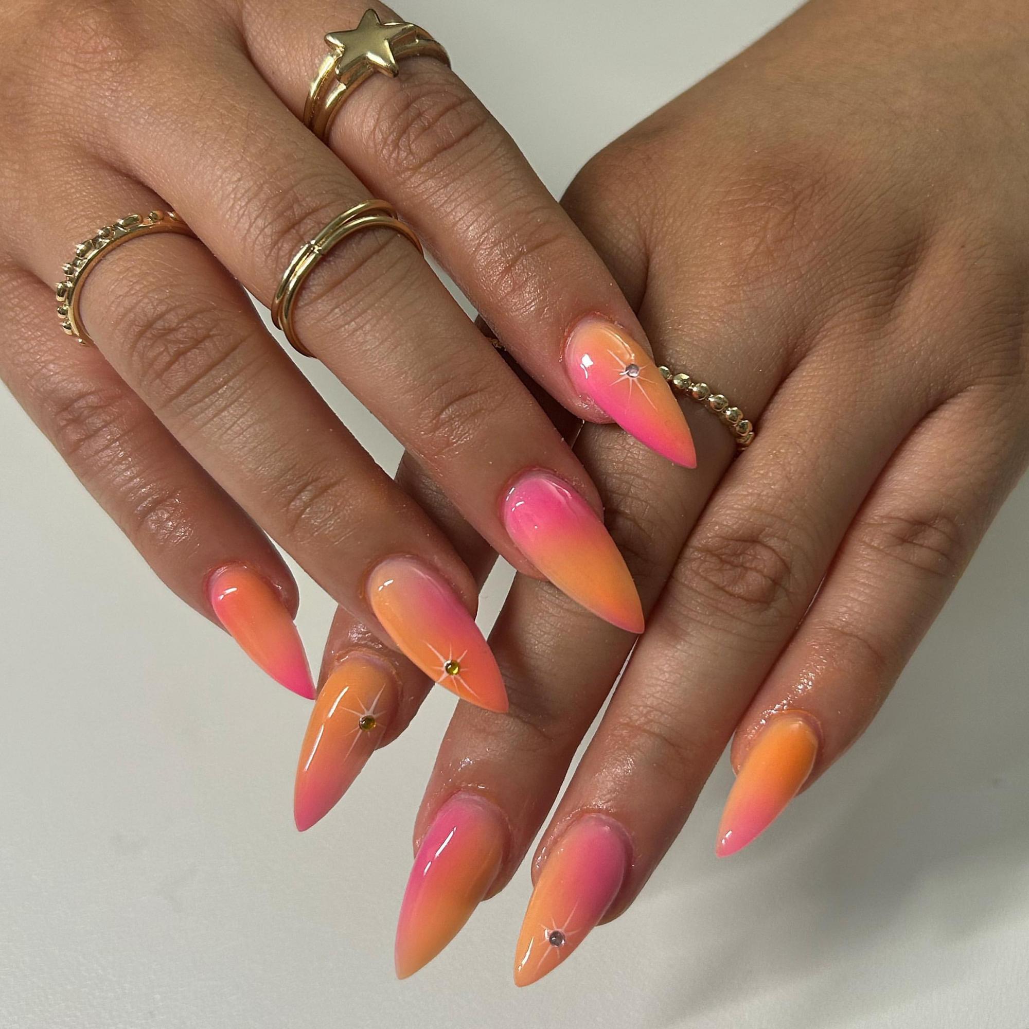 Идеи на любой вкус. Свежие тренды летнего маникюра, которые вам захочется повторить