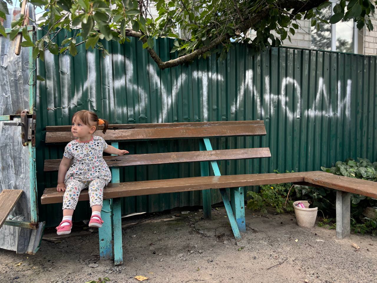 Волонтер Тетяна Люлька: На власні очі бачила, як батьки по підвалах ховають дітей від евакуації