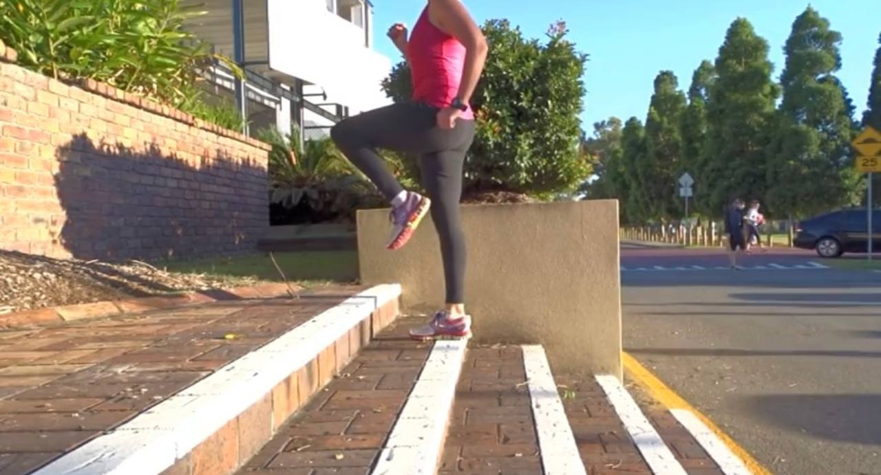 5 упражнений на лестнице для стройных бедер, упругих ягодиц и сжигания калорий