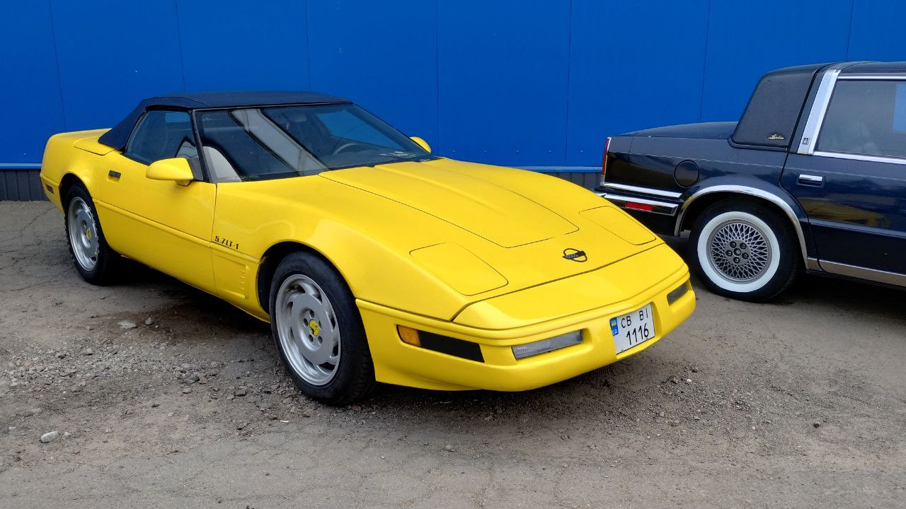 Сотни ретроавто и автобус из Лондона: какие машины покажут на Old Car Land