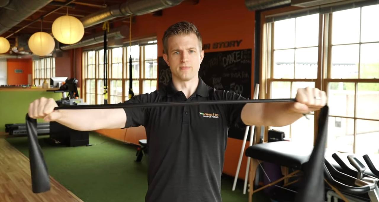 5 вправ з опорною стрічкою для зміцнення м'язів спини та попереку