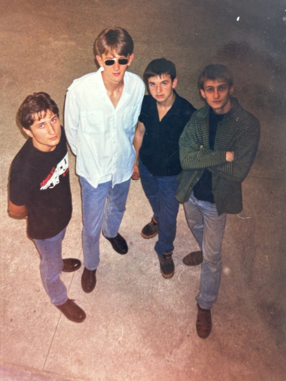 &quot;Мелодии и ритмы спальных районов&quot;: культовая украинская группа выпустила альбом, который &quot;пылился&quot; 25 лет