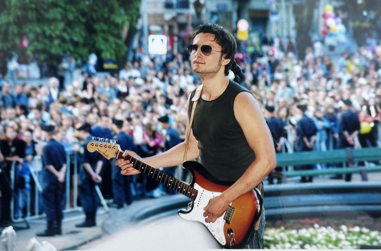 &quot;Мелодии и ритмы спальных районов&quot;: культовая украинская группа выпустила альбом, который &quot;пылился&quot; 25 лет